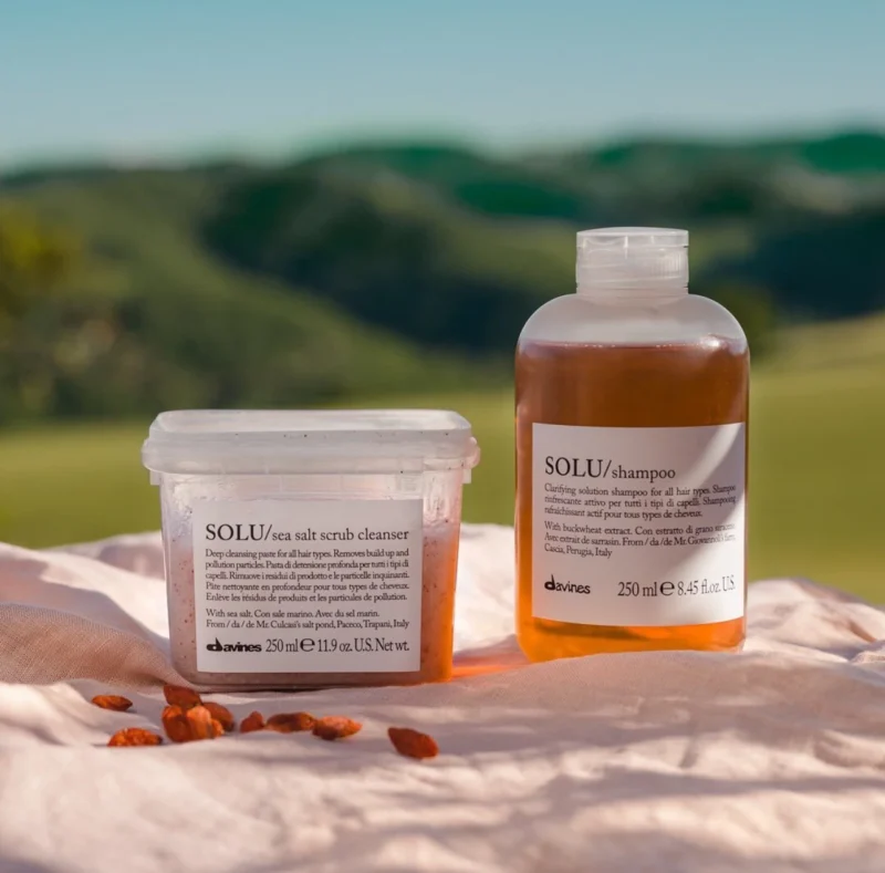 Dầu gội DAVINES SOLU Sạch Sâu, Thải Độc Detox Da Đầu 250ml